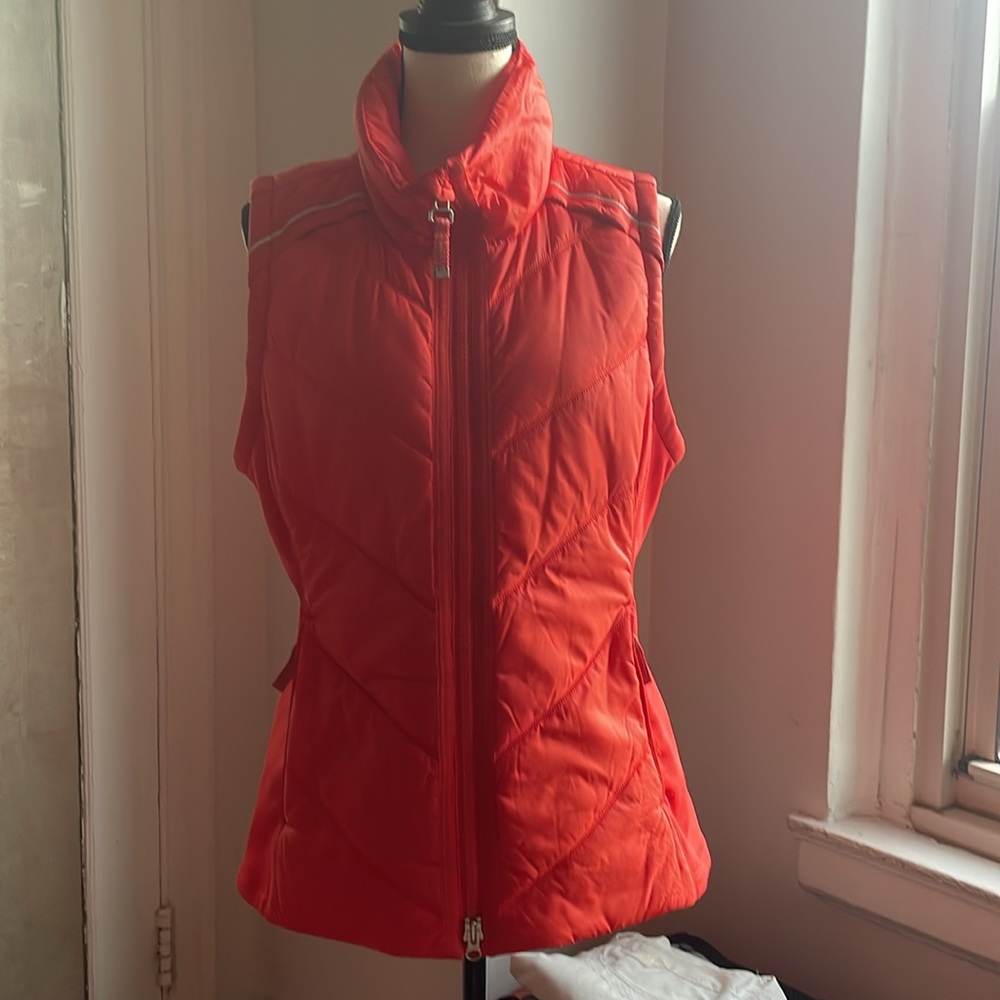 [Athleta] Orange Puffer Vest